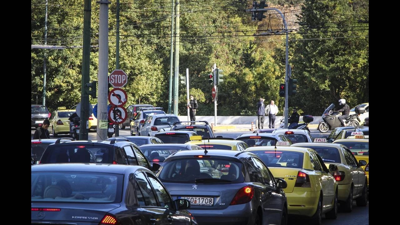 Τι πρέπει να κάνουν όσοι λάβουν «ραβασάκι» για ανασφάλιστο όχημα